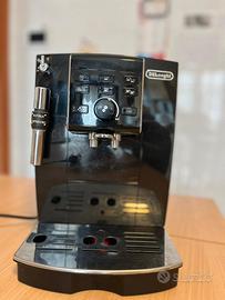 macchina per il caffe' de longhi