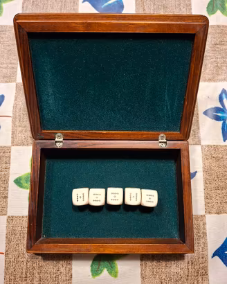 Set 5 Dadi da Poker Zanolli- Scatola  Legno/Pelle