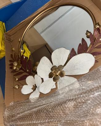Specchio d’arredo oro