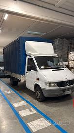 Mercedes-Benz Sprinter centinato