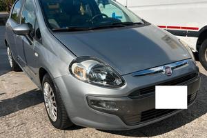 Fiat Punto 1.3 MJT II 75 CV 5 porte Young OK NEO P