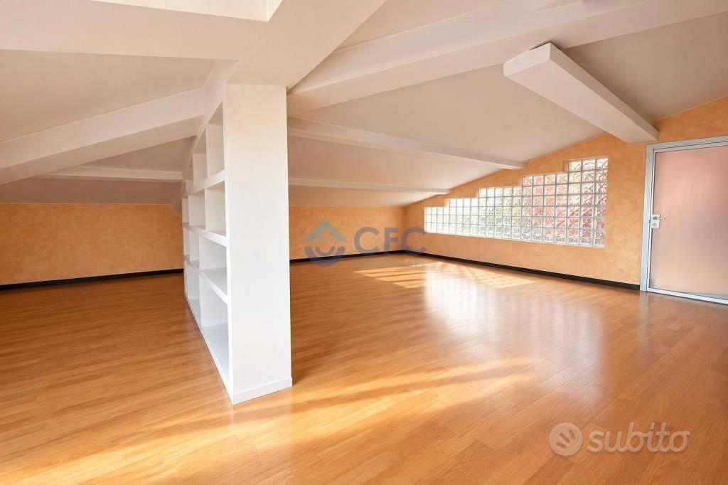 Immobile di 85 m² a Milano - Vista 4