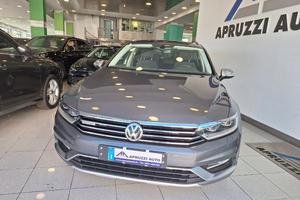VOLKSWAGEN Passat Bus. Alltr 2.0TDI190 4MOT DSG Ex