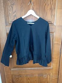 Maglia donna nera con volant