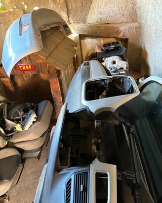 Pezzi grande punto 1.2 199a4000