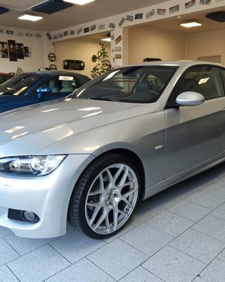 Bmw 320i Coupé Msport MANUALE
