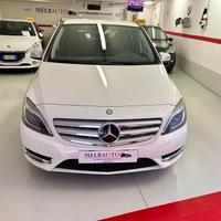 Mercedes-benz B 200 d Premium
