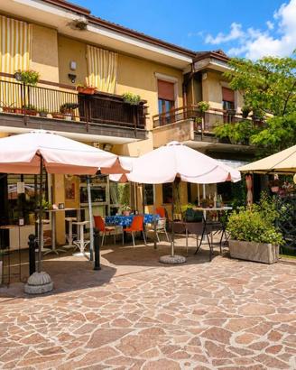 Immobile di 220 m² con 3 locali a Solferino