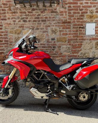 Moto Ducati 1200 multistrada