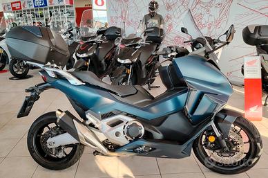 Honda Forza 750 URBAN
