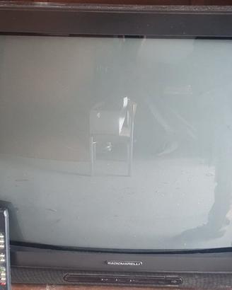 televisore a colori vintage Radiomarelli RM 257