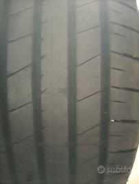 Gomme 225 45 19 92 w