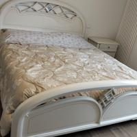 camera matrimoniale bianca 