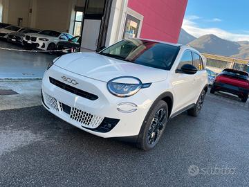 Fiat 600 Hybrid 145 CV DCT MHEV La Prima