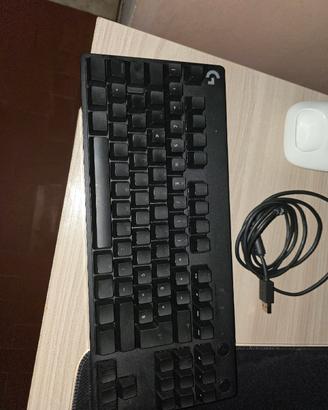 tastiera logitech gaming 