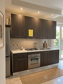 CUCINA COMPONIBILE EFFETTO LEGNO ***NUOVA***