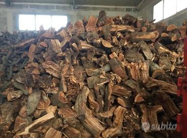 Legna da ardere camini-stufe-impianti riscaldament