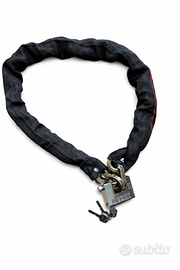 catena con lucchetto