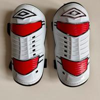 Parastinchi adulto in fibra di carbonio Umbro (L)