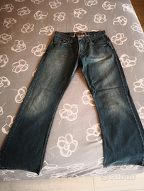 Jeans uomo Levi's 527 Low - Boot Cut 32-30