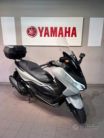 Honda Forza 350 pearl white
