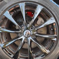 SET 4 CERCHI IN LEGA 17" CON PNEUMATICI CONTINENTA