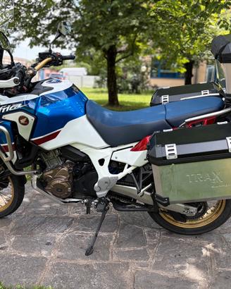 Honda CRF 1000 AFRICA TWIN ADVENTURE DCT TRAVEL ED