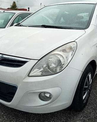 RICAMBI HYUNDAI I20 1.2 B ANNO 2011