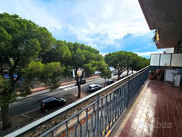 Pressi Ignatianum, appartamento di ampia metratura