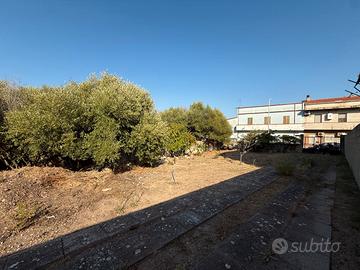 Terreno edificabile di 800 mq a Domusnovas