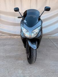 T-MAX T MAX 500 ANNO 2009