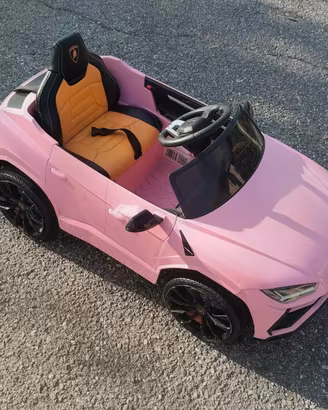 Lamborghini URUS rosa per bambini 12v