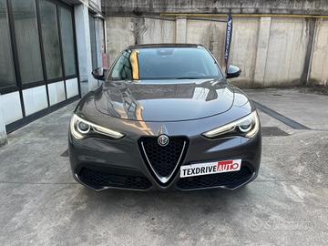Alfa Romeo Stelvio 2.2 Turbodiesel 190 CV AT8 Q4 E