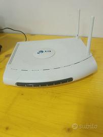 Router ADB - Pirelli DRG A226G-A-411-200-1-1-XB-BT