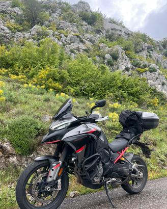 Ducati Multistrada V4S Grand Tour