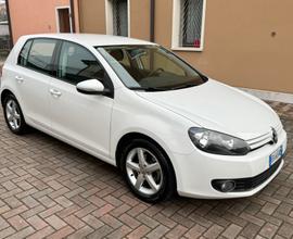 Volkswagen Golf 1.2 TSI Perfetta