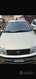 Fiat Punto 1,2 Benzina