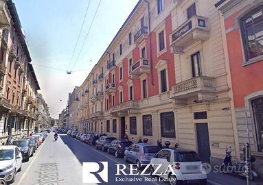 Immobile di 169 m² con 4 locali a Milano