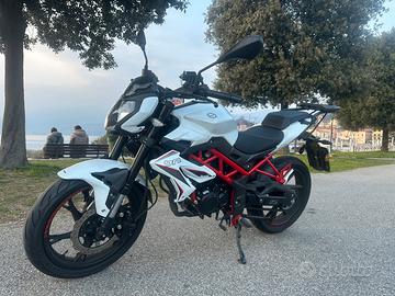 Benelli BN 125