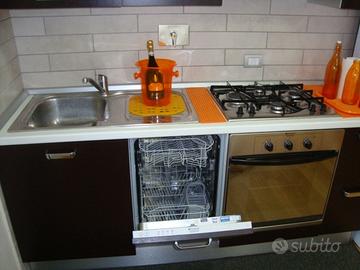 Cucina completa SCIC con elettrodomestici