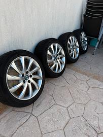 Cerchi lega orig. Alfa Giulietta 17" + gomme inv.