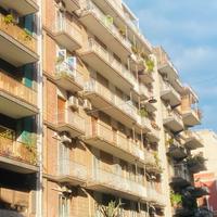 Bari Murat- Via Quintino Sella- 137 mq