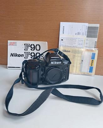 Nikon F 90