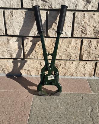 Tenaglia tagliaunghie zoccoli bovini e cavalli