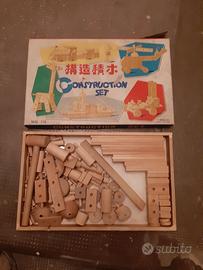Vecchio gioco Construction Set in legno.