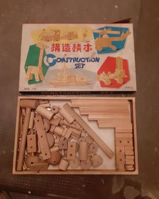 Vecchio gioco Construction Set in legno.