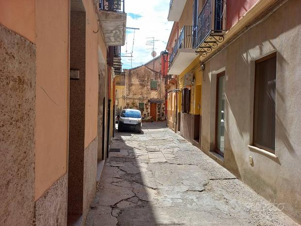 Iglesias - Locale Via Pescivendoli mq. 88