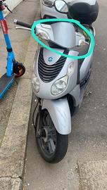 Piaggio Carnaby 125 - 2007