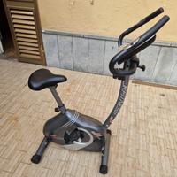 Cyclette e panca addominali