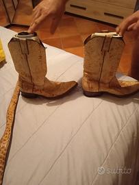 Stivali e cintura di pitone quasi nuovi